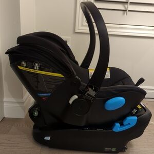 Clek Liing Infant Car Seat - Pitch Black